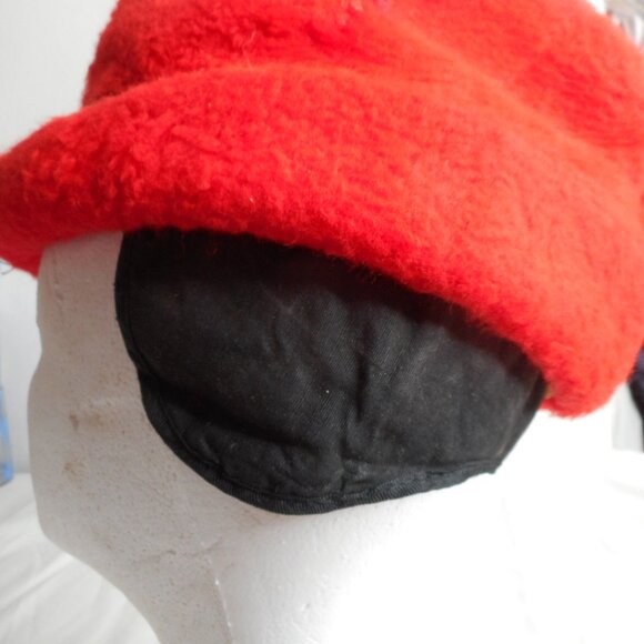 Vintage Bright red Tyrolean / alpine Fedora like style hat w/ ear flaps #2 - Picture 10 of 11